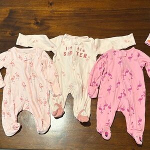 10 One Piece jammies with feet.